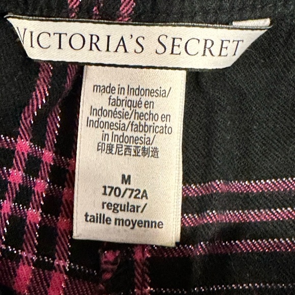 Victoria’s Secret Black Floral Logo Tee & Plaid Jogger Pants Set M Lounge‎ - Picture 6 of 9